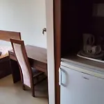 旅馆 Dom Studencki Zbyszko