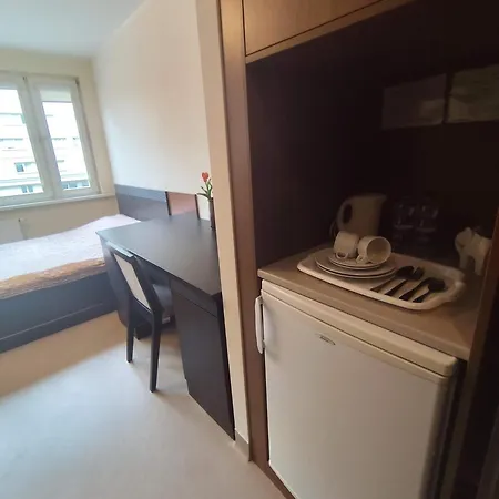 Hostal Dom Studencki Zbyszko