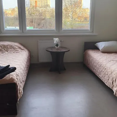 Dom Studencki Zbyszko Vandrarhem *