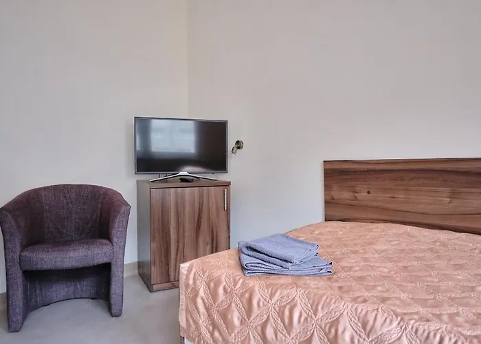 Hostel Dom Studencki Zbyszko Πόζναν