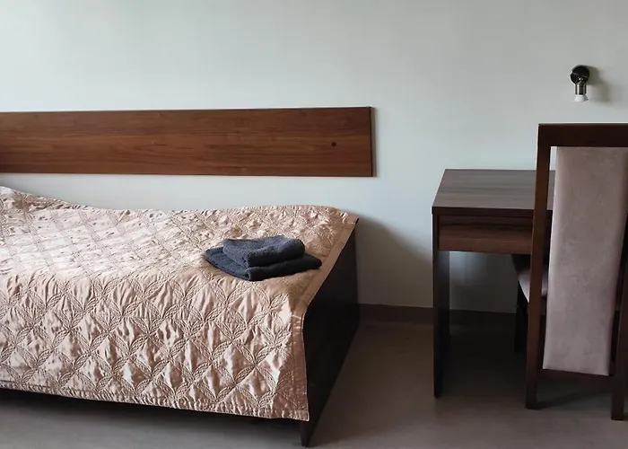 Hostel Dom Studencki Zbyszko *